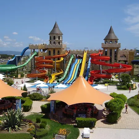 Sunny Avalon Апартамент