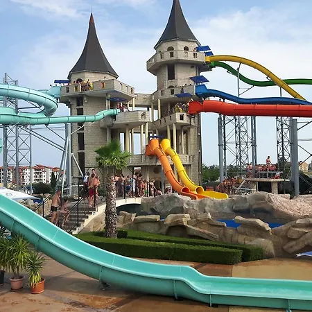 Апартамент Sunny Avalon