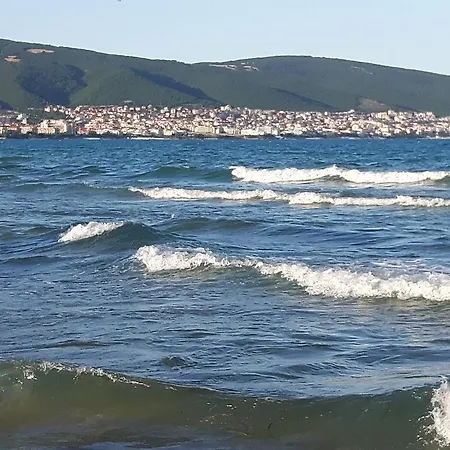 Sunny Avalon Апартамент *